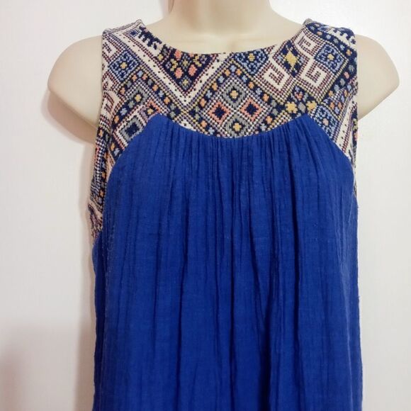 Doe & Rae Woven Gauze Tapestry Top Blue Medium - Picture 3 of 11